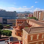Habitacion Privada Centro Malaga Cerca De La Estacion De Tren Maria Zambrano Y Del Centro Historico Y De La Playa